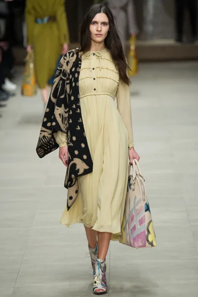 Look 26